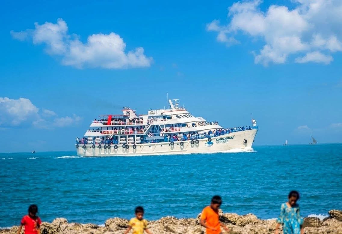 Book MV Karnaphuly Express ship tickets from Cox’s Bazar to Saint Martin