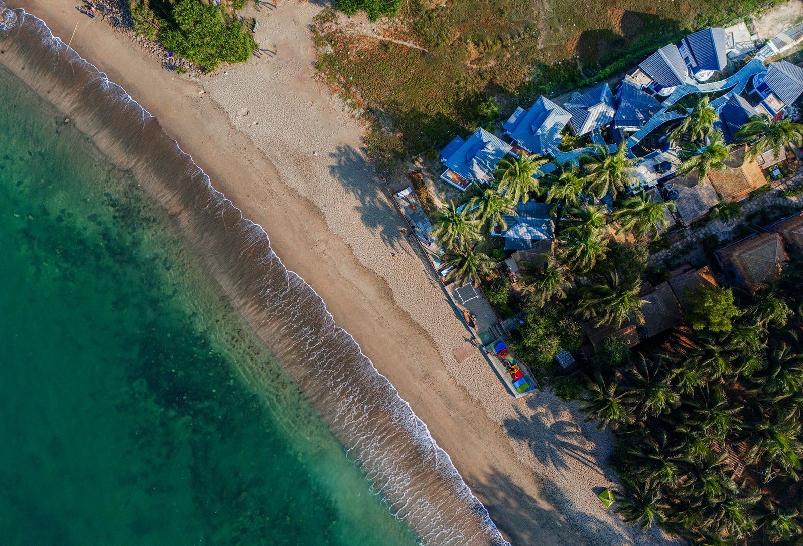 Sun & Sand Twin Beach Resort