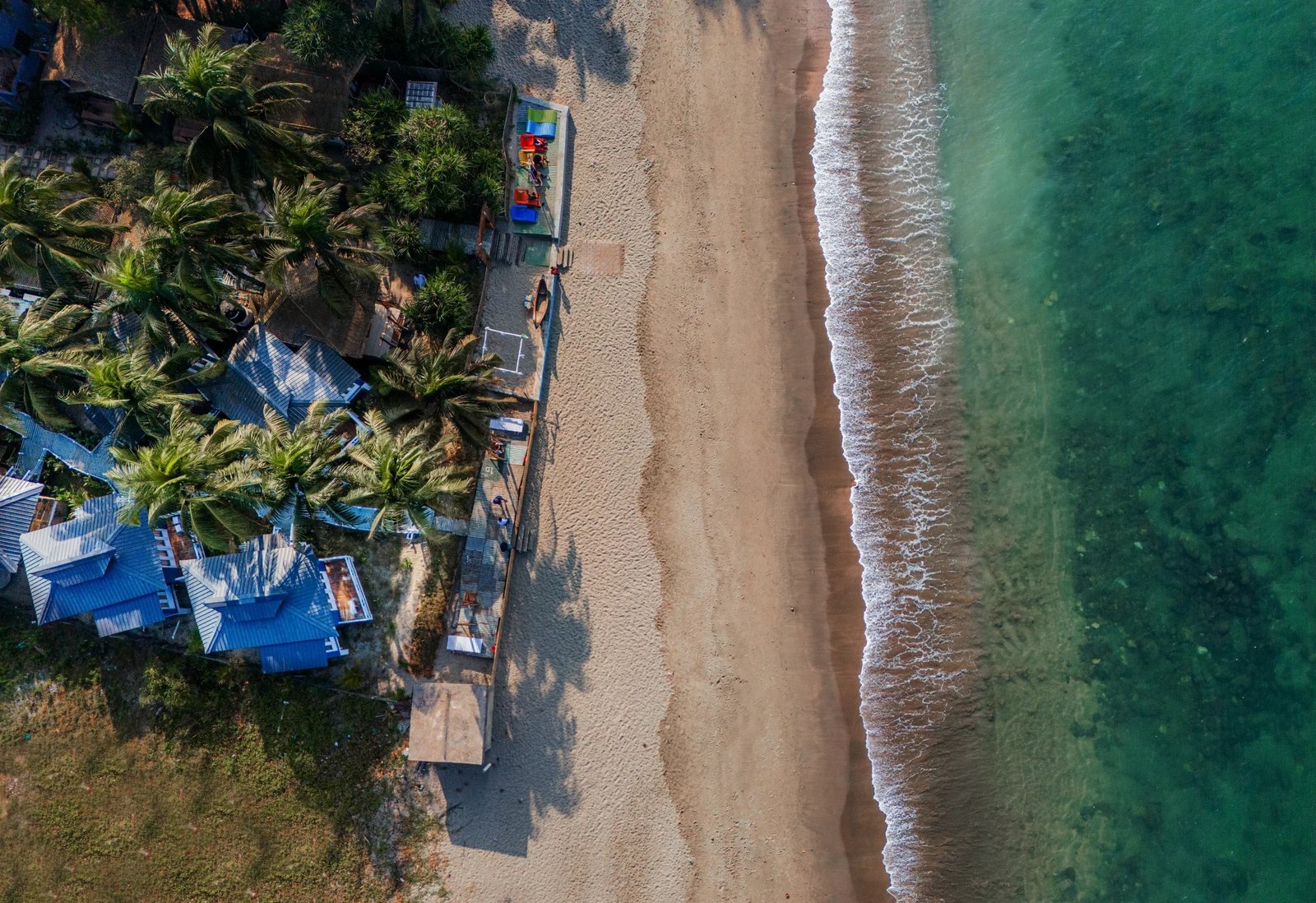 Sun & Sand Twin Beach Resort